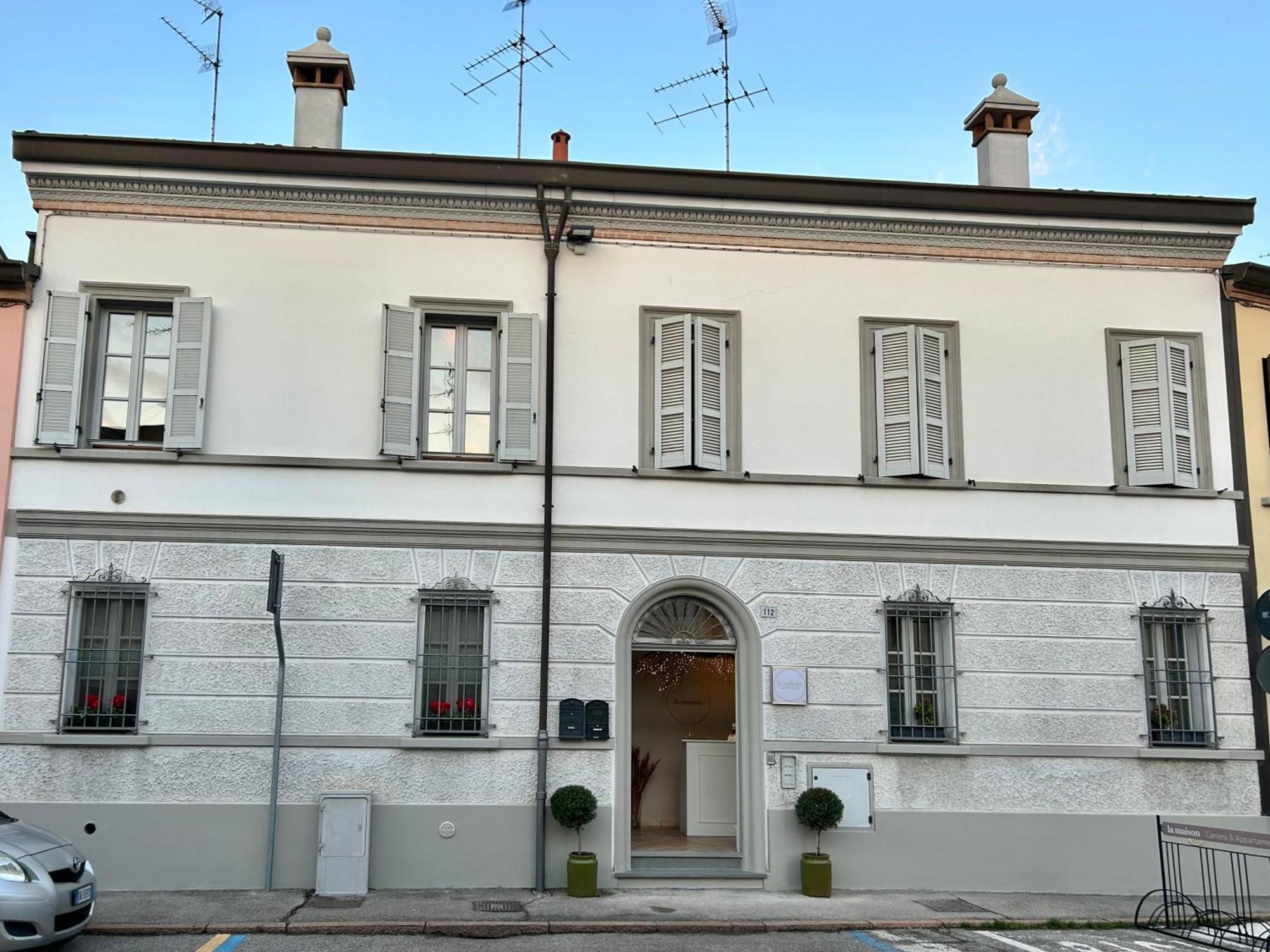 La Maison B&B Луґо Екстер'єр фото