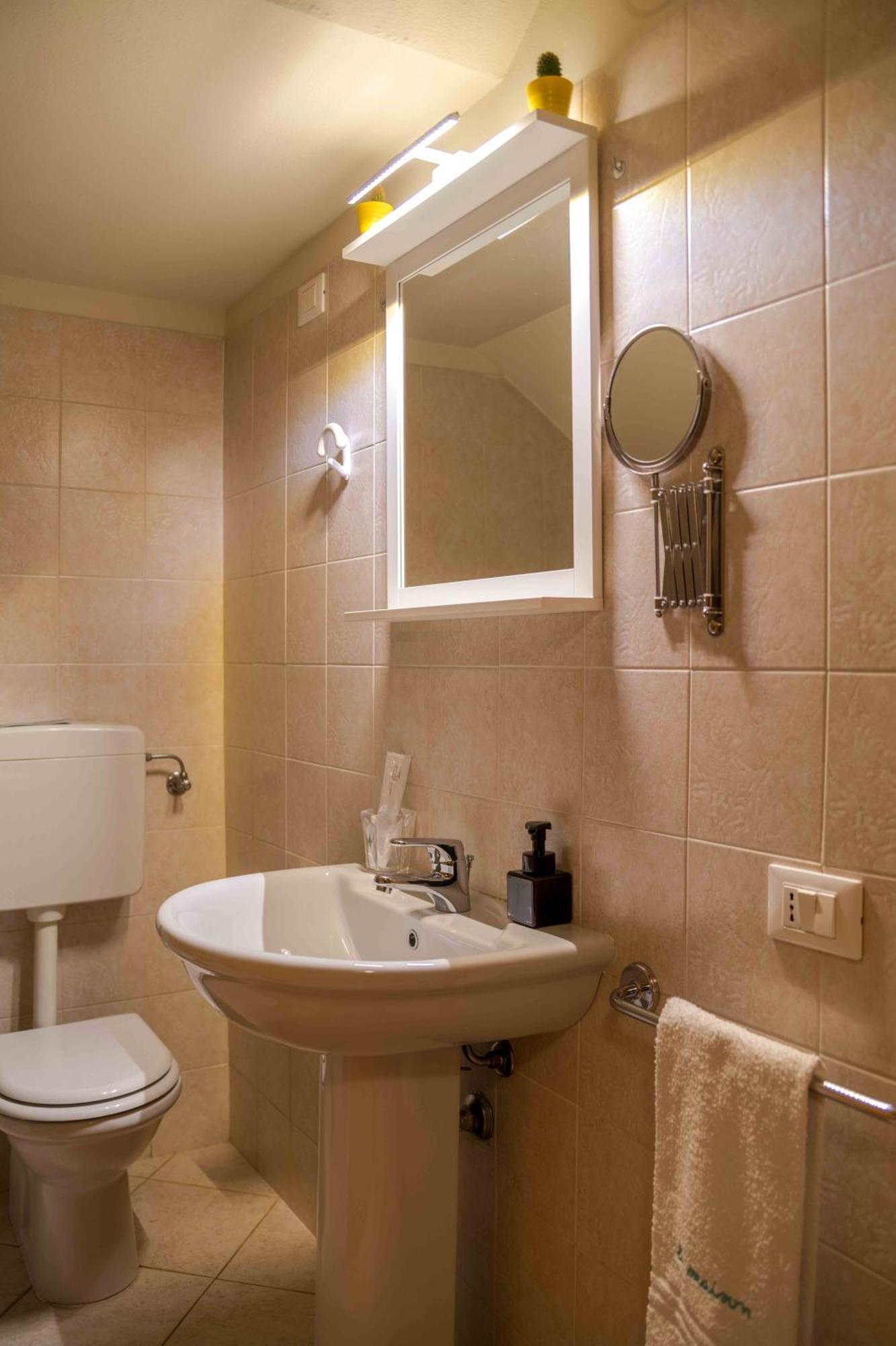 La Maison B&B Луґо Екстер'єр фото